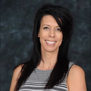 Meet your Posher, Kelli sue